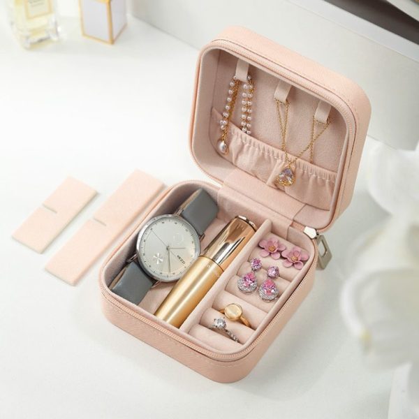 Luxury Travel Jewelry Organizer – Compact Leather Box for Accessories